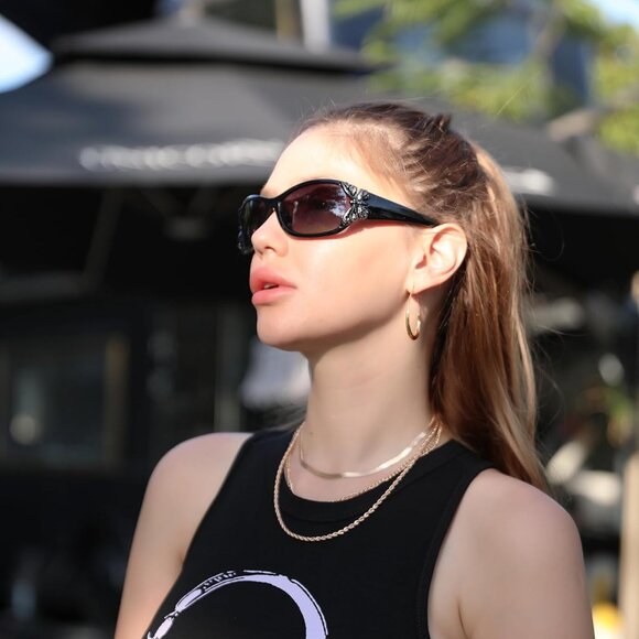 Trendy Polarized Y2K Sunglasses Wrap Around Butterfly Design Fashion Sunnies UV4 - Picture 3 of 8